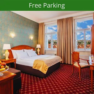 St George Hotel