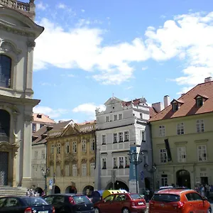 Little Town Budget Prague