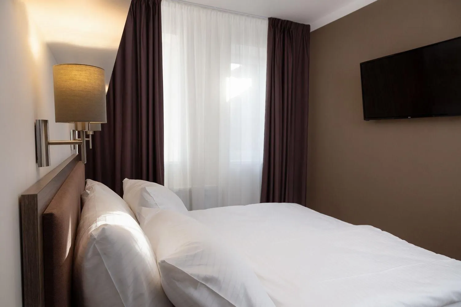 Skyhotel Prag Hotell